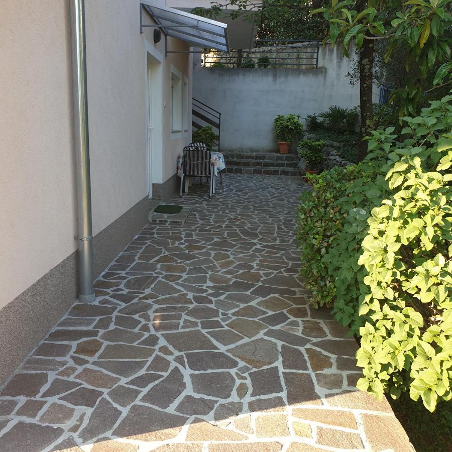Apartment Sara Crikvenica Εξωτερικό φωτογραφία