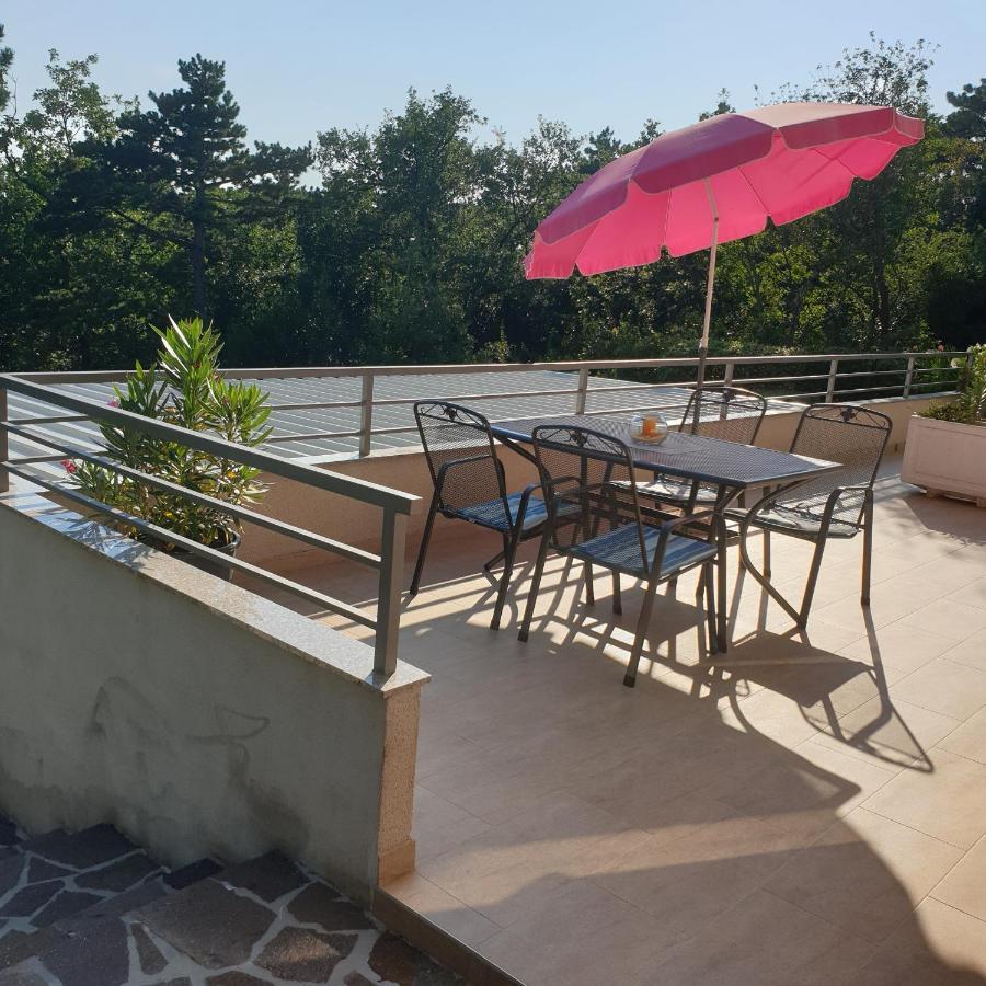 Apartment Sara Crikvenica Εξωτερικό φωτογραφία