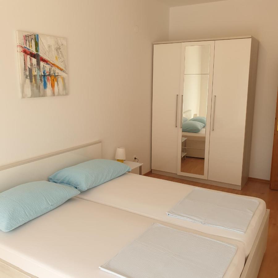 Apartment Sara Crikvenica Εξωτερικό φωτογραφία